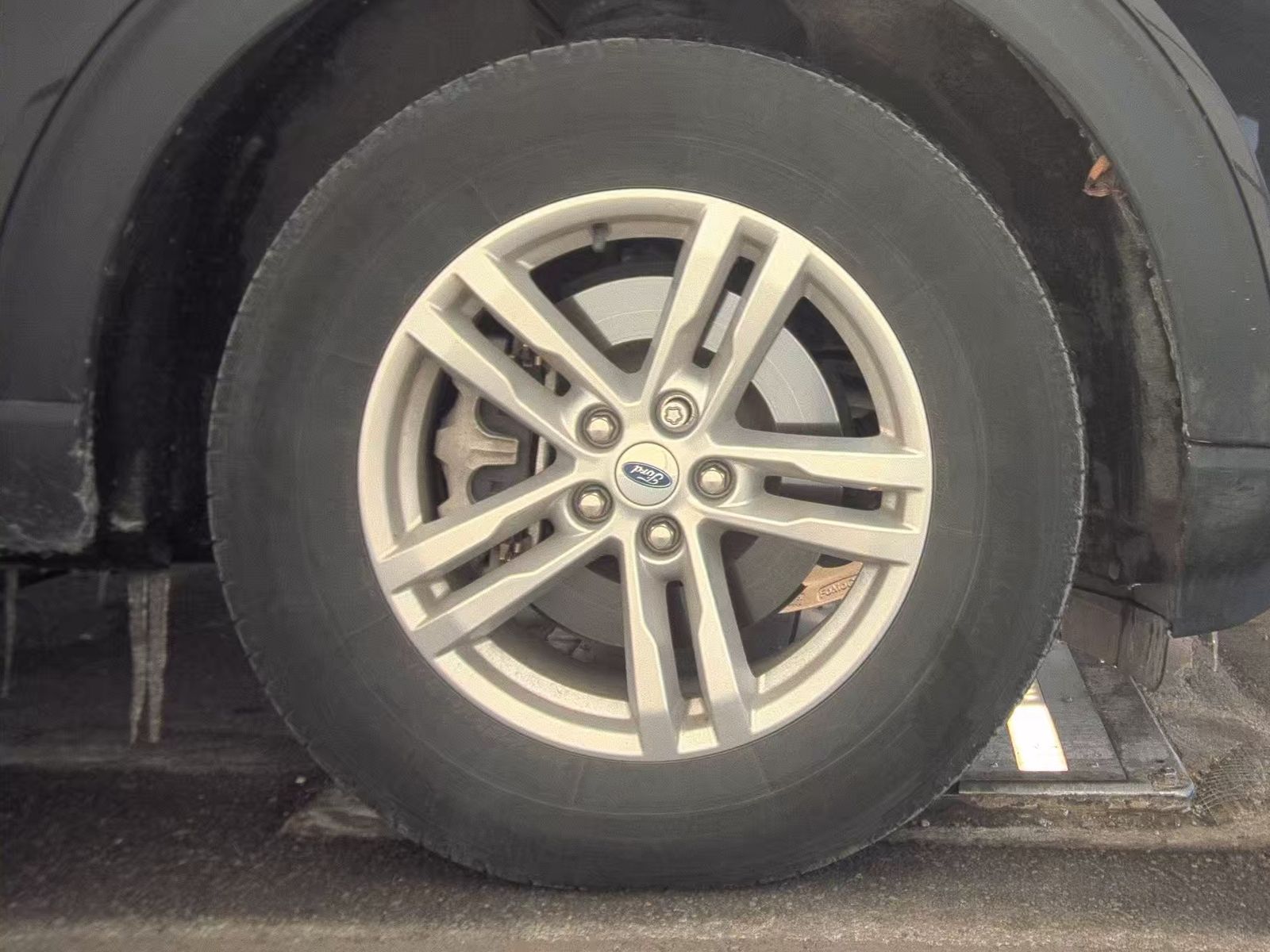 2022 Ford Explorer XLT AWD