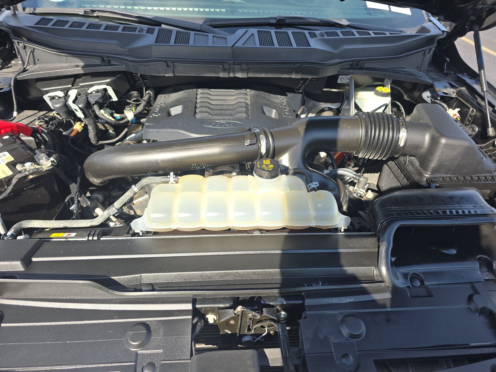 2022 Ford F-150 Lariat AWD