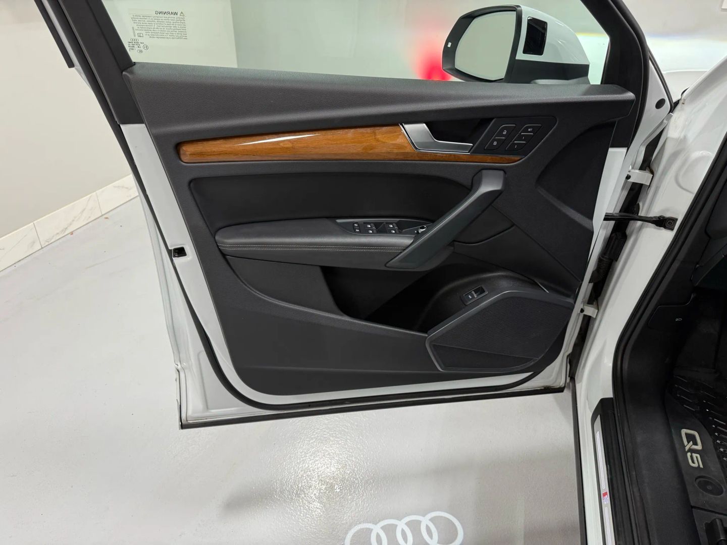 2022 Audi Q5 S line Premium Plus AWD