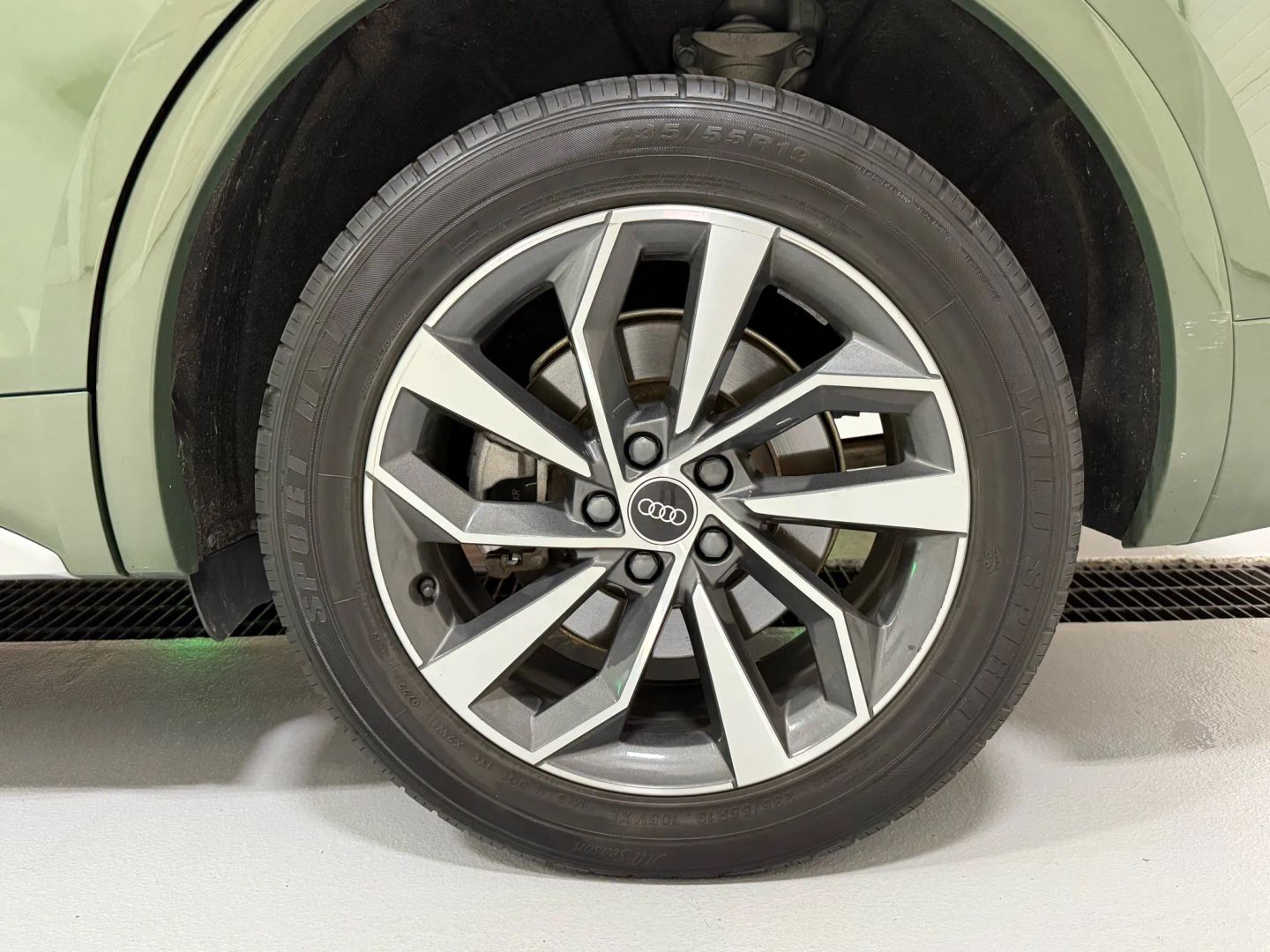 2022 Audi Q5 S line Premium Plus AWD