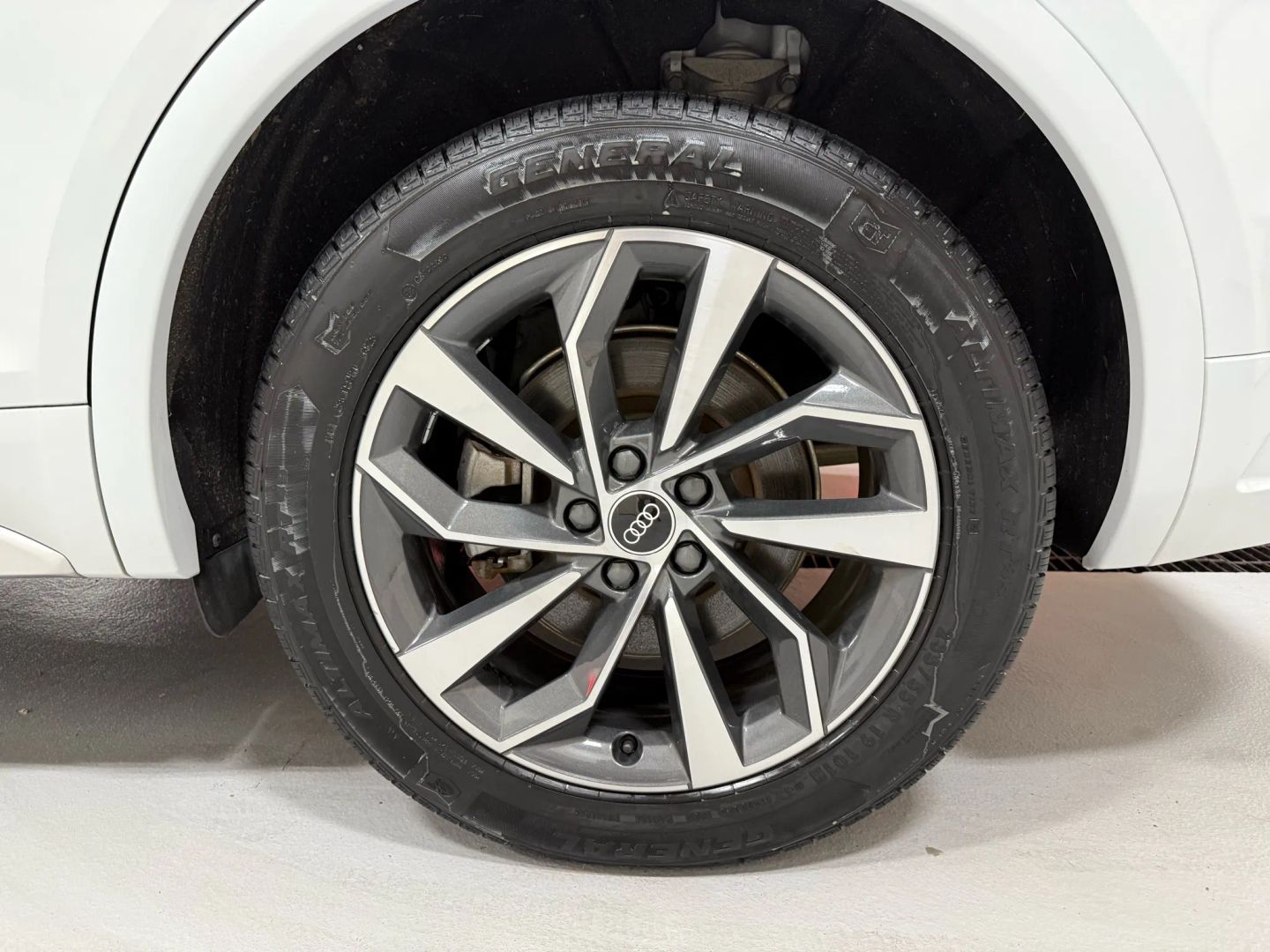 2022 Audi Q5 S line Premium Plus AWD