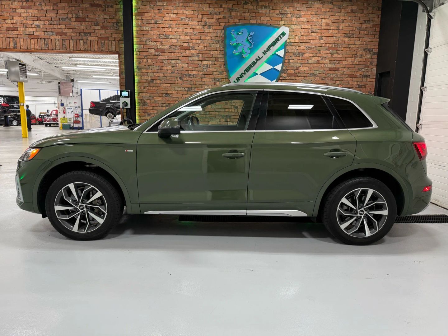 2022 Audi Q5 S line Premium Plus AWD