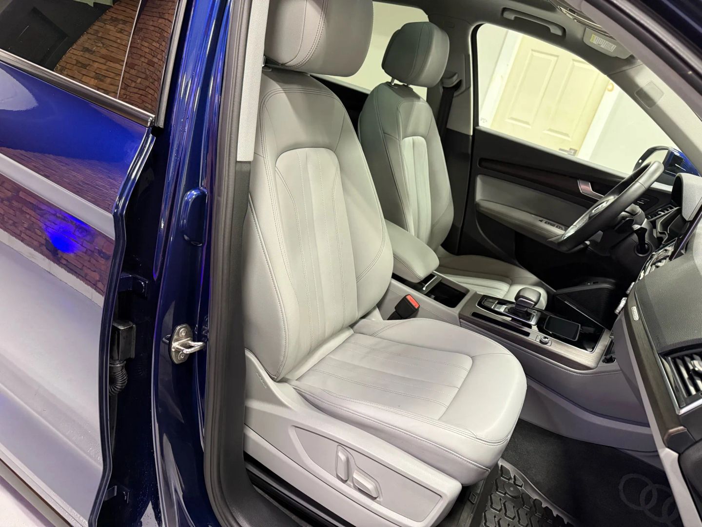 2022 Audi Q5 S line Premium Plus AWD