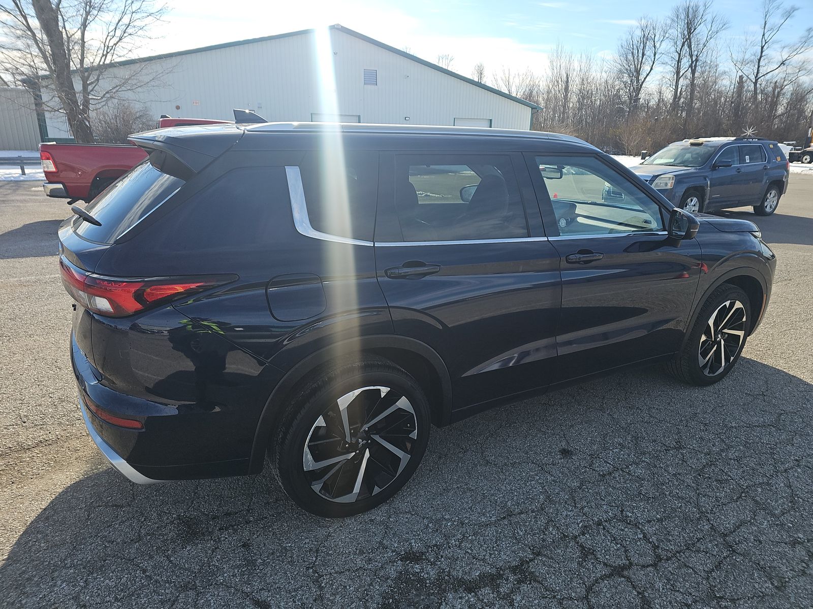 2024 Mitsubishi Outlander SEL FWD