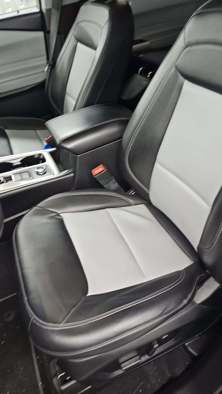 2022 Ford Explorer XLT AWD