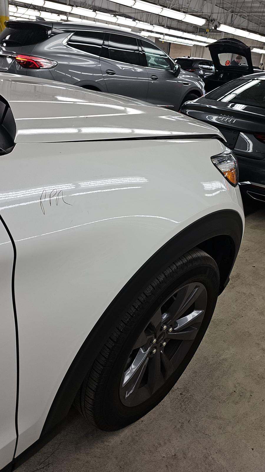 2022 Ford Explorer XLT AWD