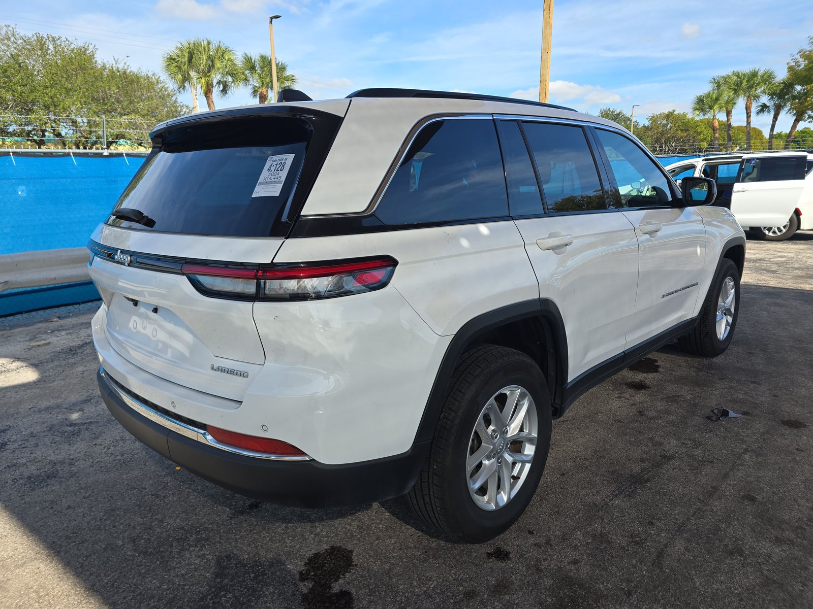 2024 Jeep Grand Cherokee Laredo X RWD