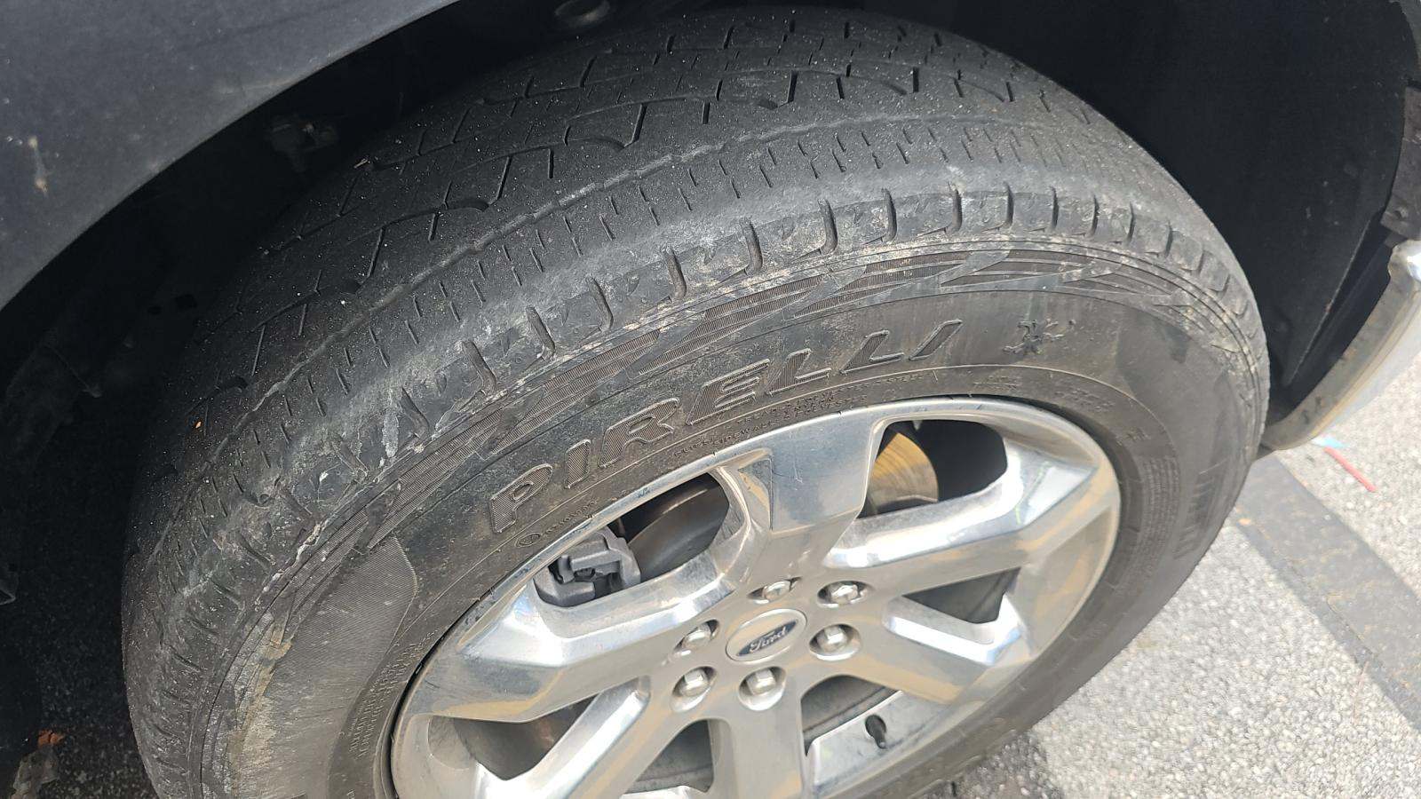 2023 Ford F-150 Lariat AWD