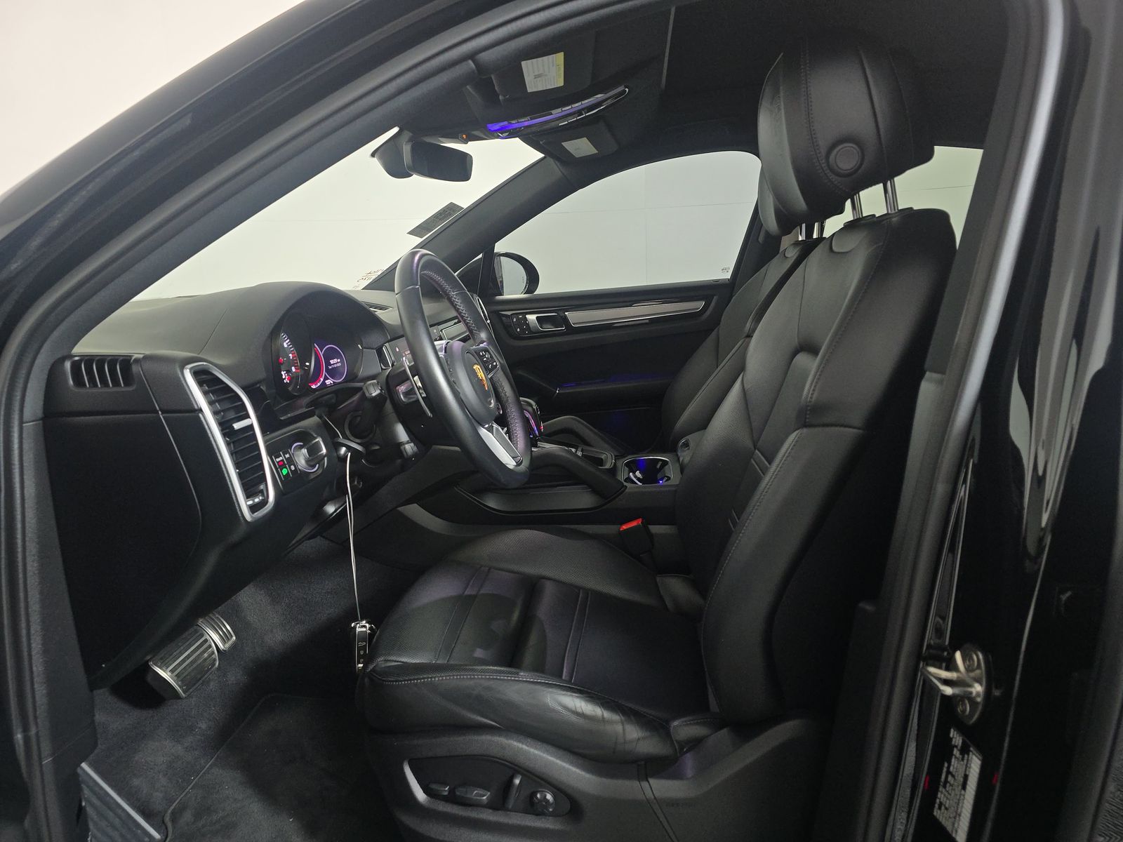 2022 Porsche Cayenne S Platinum Edition AWD