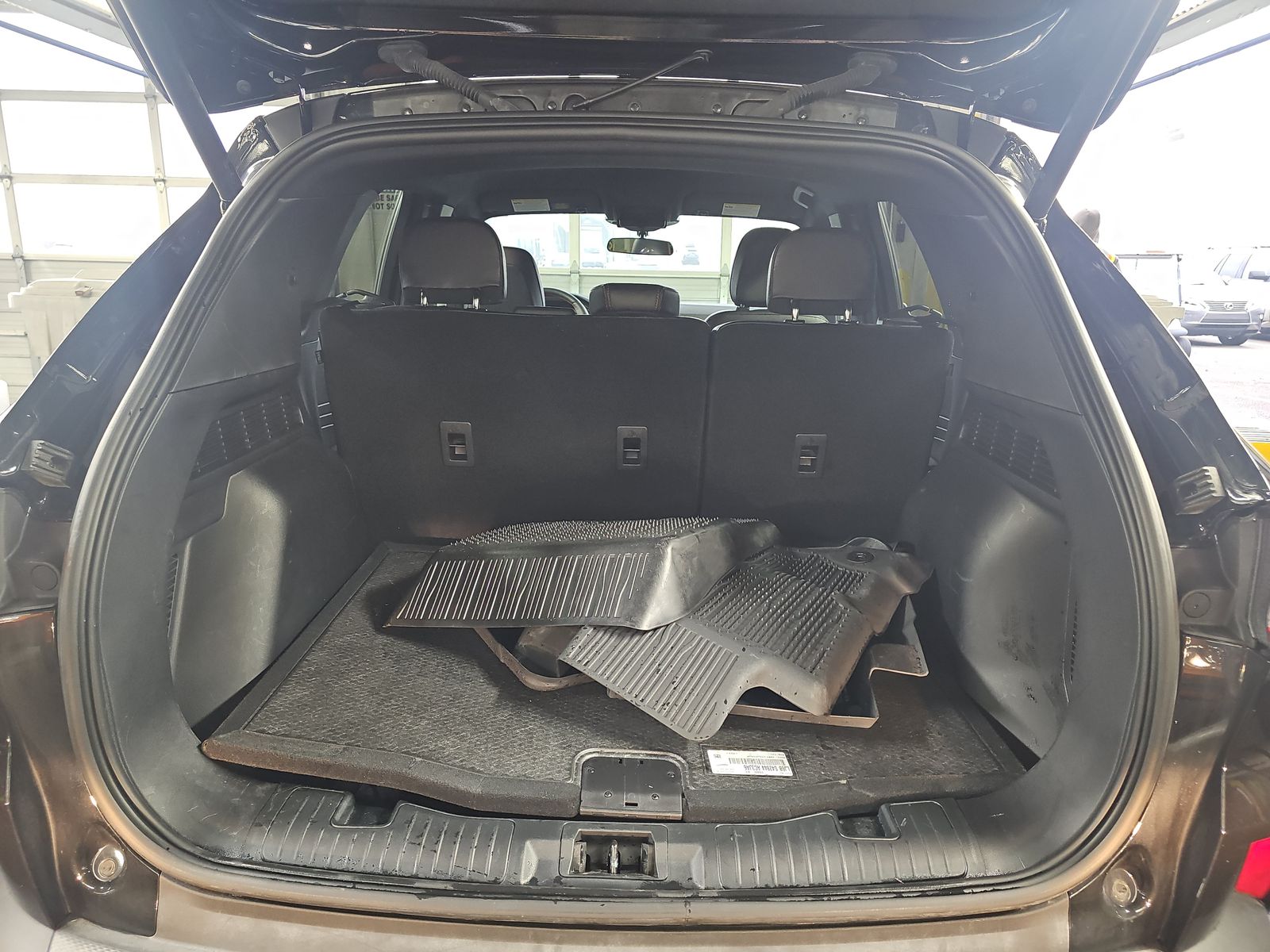 2025 Ford Escape Hybrid ST-Line Elite AWD