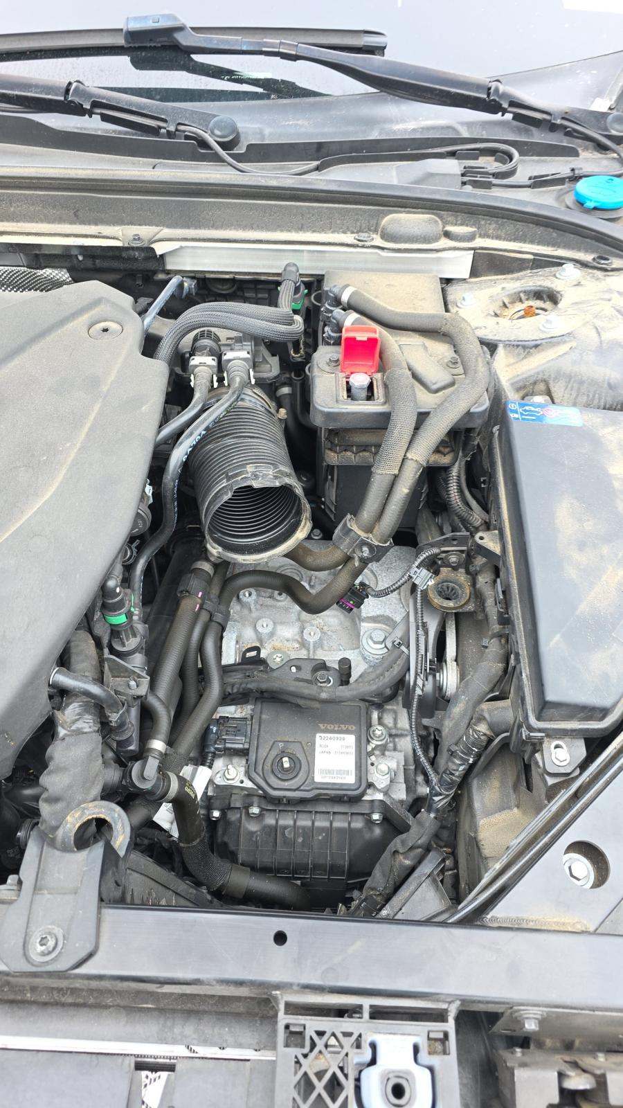 2023 Volvo S60 B5 Plus AWD