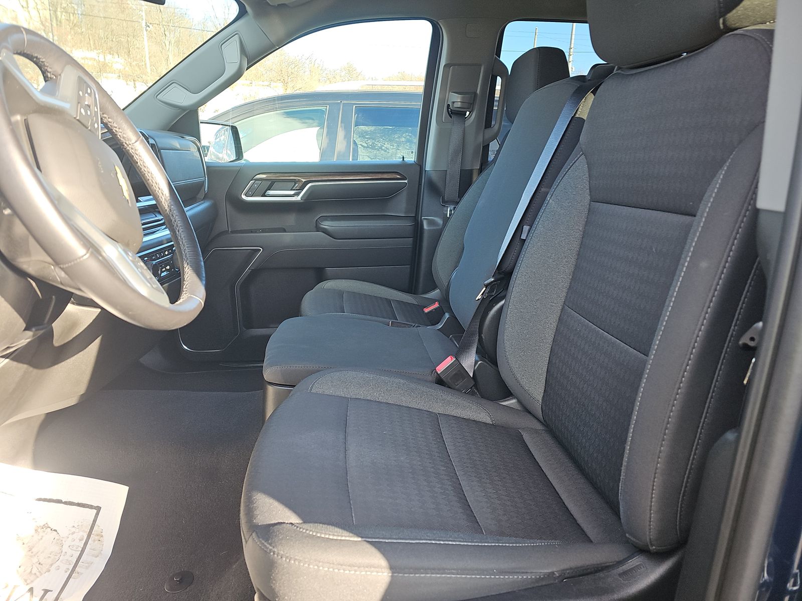 2022 Chevrolet Silverado 1500 LT AWD