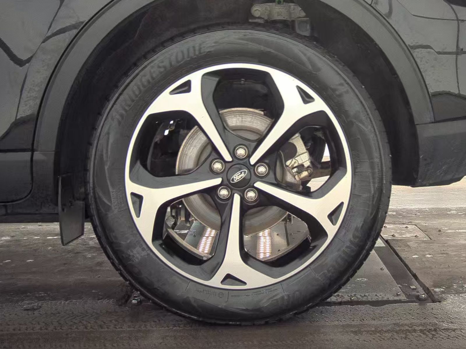 2025 Ford Escape Hybrid ST-Line Elite AWD