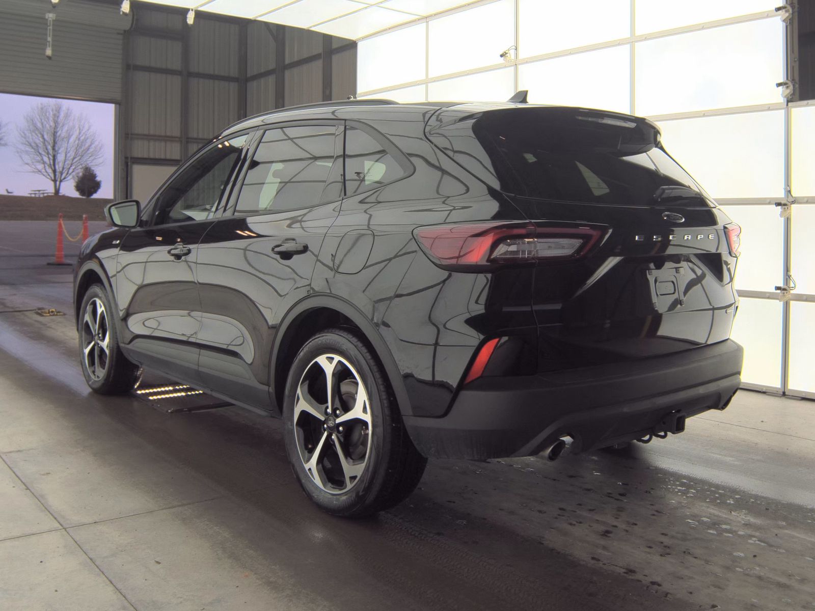 2025 Ford Escape Hybrid ST-Line Elite AWD