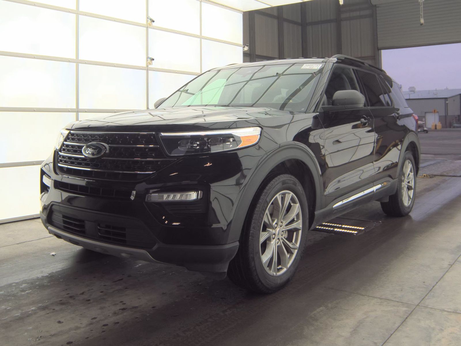 2022 Ford Explorer XLT AWD