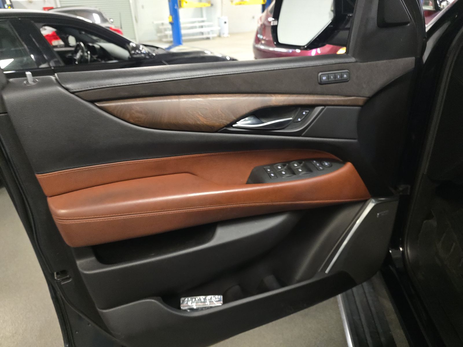 2018 Cadillac Escalade Premium Luxury AWD