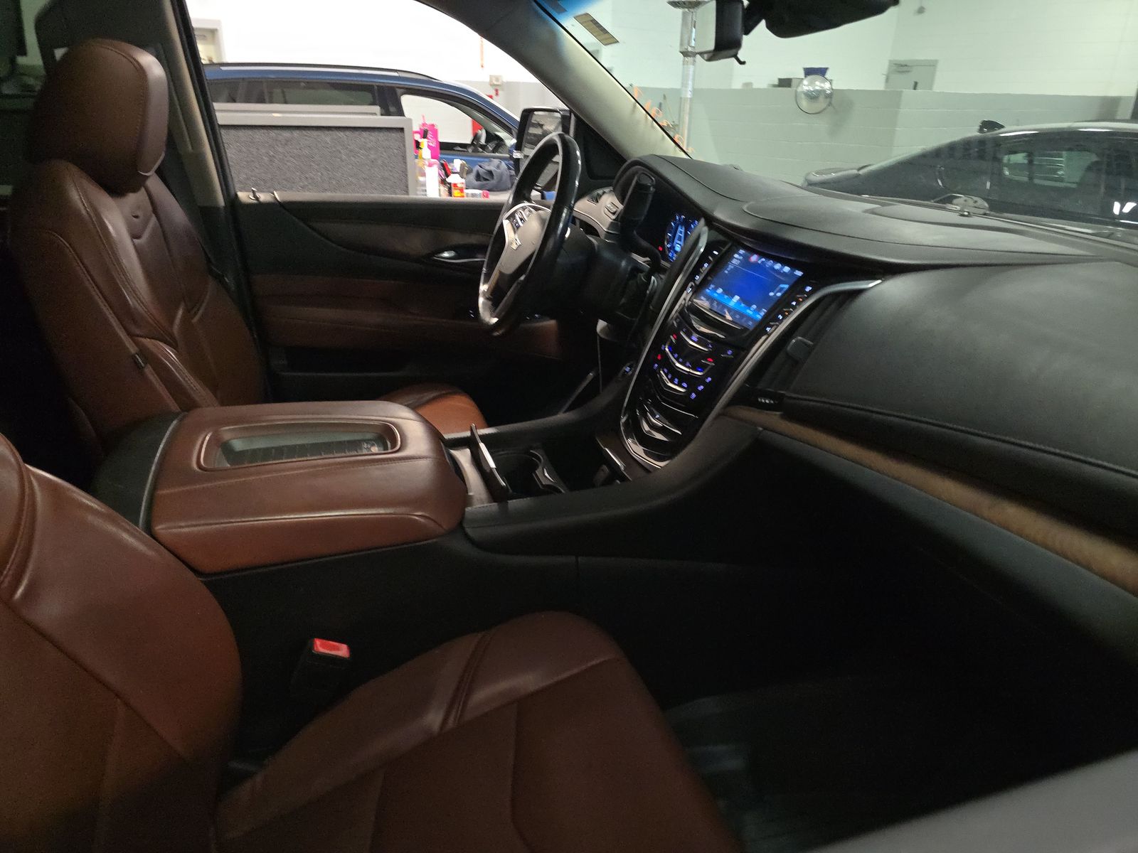 2018 Cadillac Escalade Premium Luxury AWD