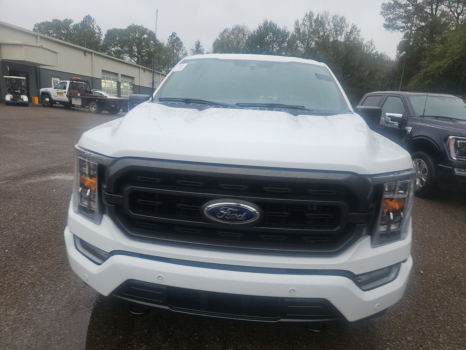 2023 Ford F-150 XLT AWD
