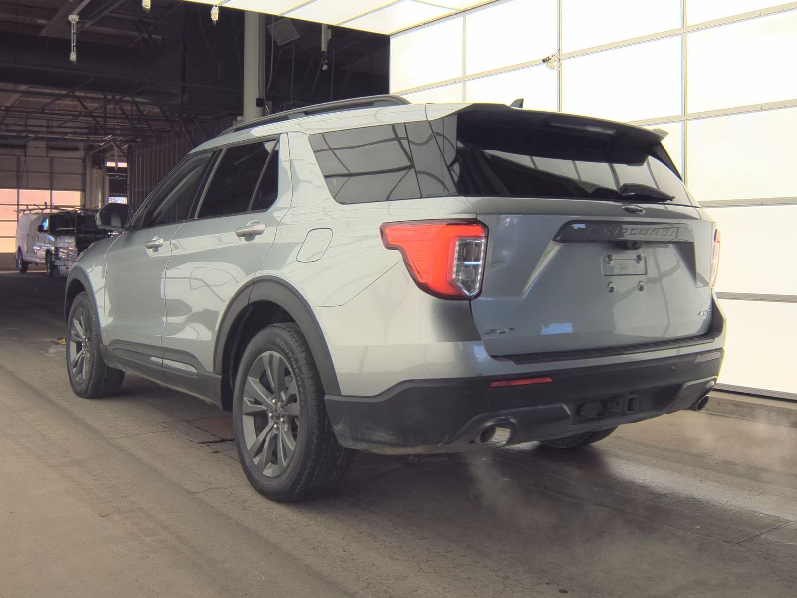 2023 Ford Explorer XLT AWD