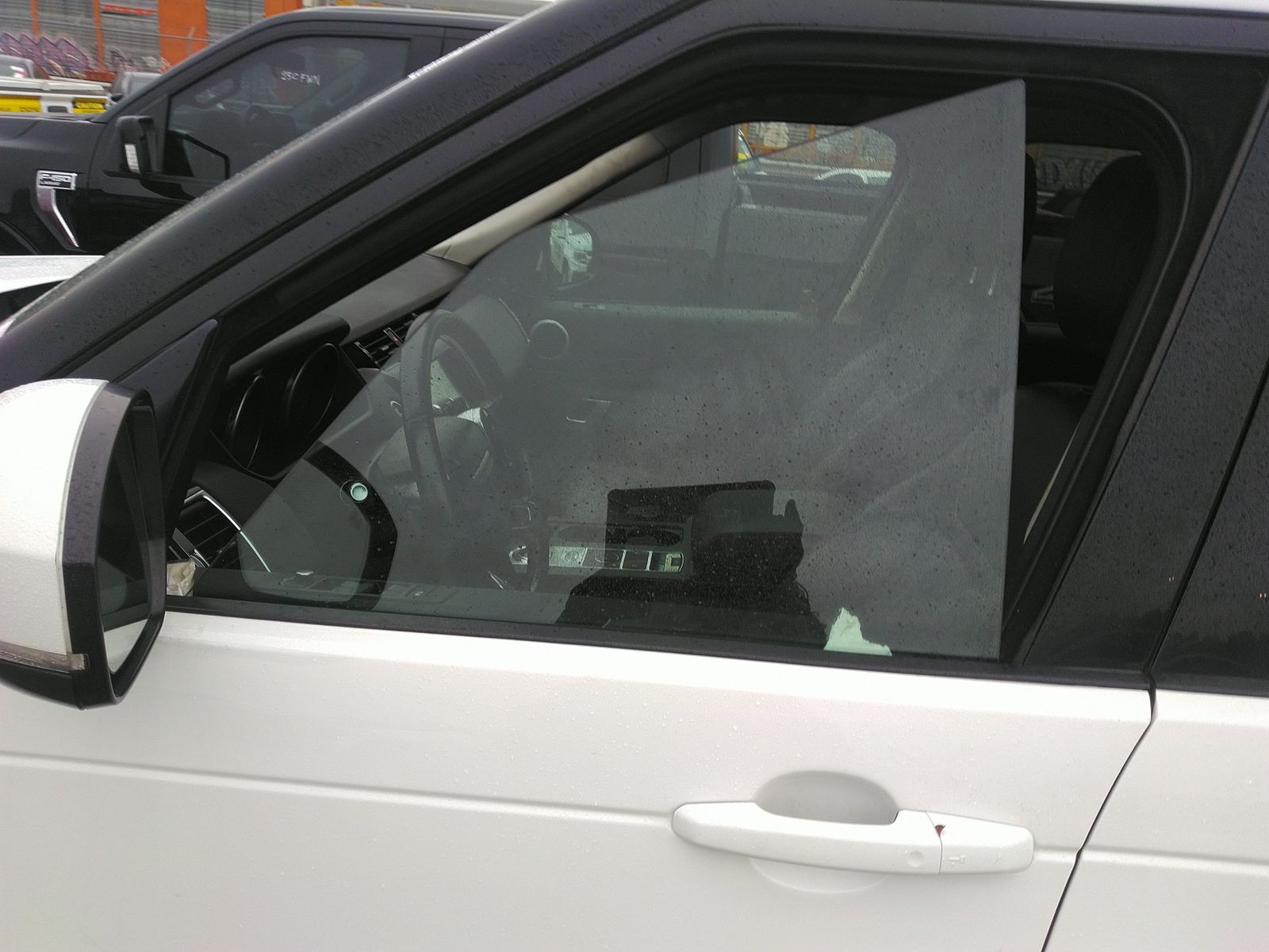 2020 Land Rover Discovery SE AWD