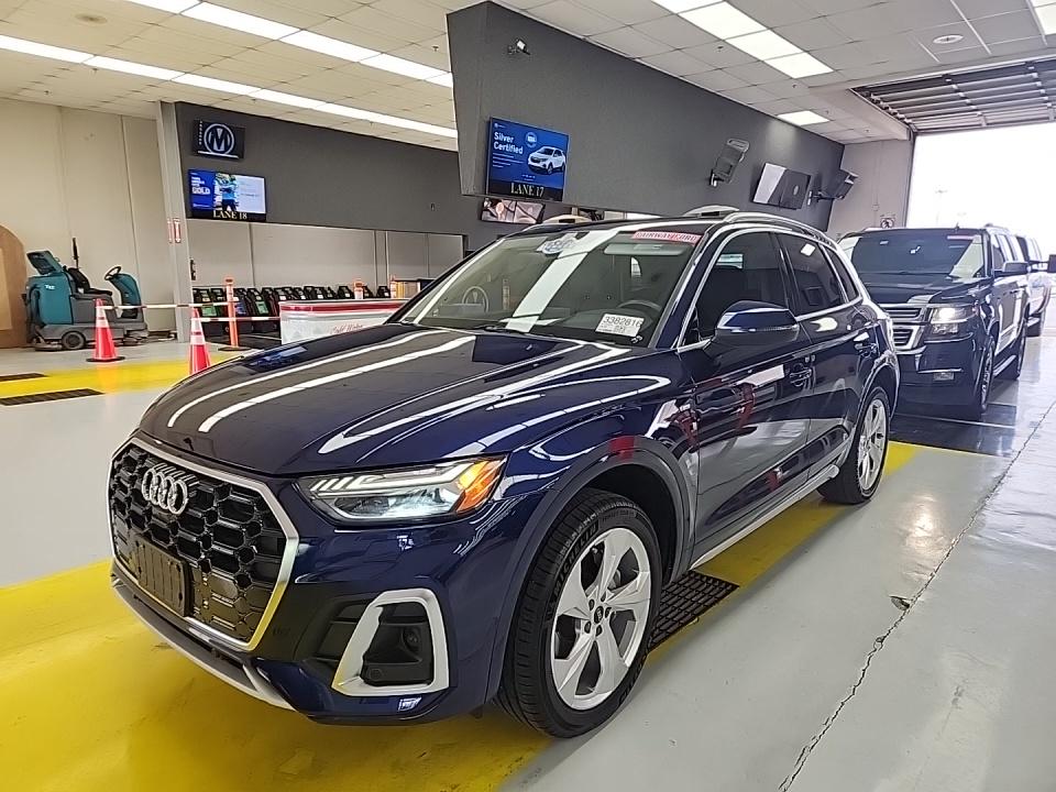 2022 Audi Q5 S line Prestige AWD