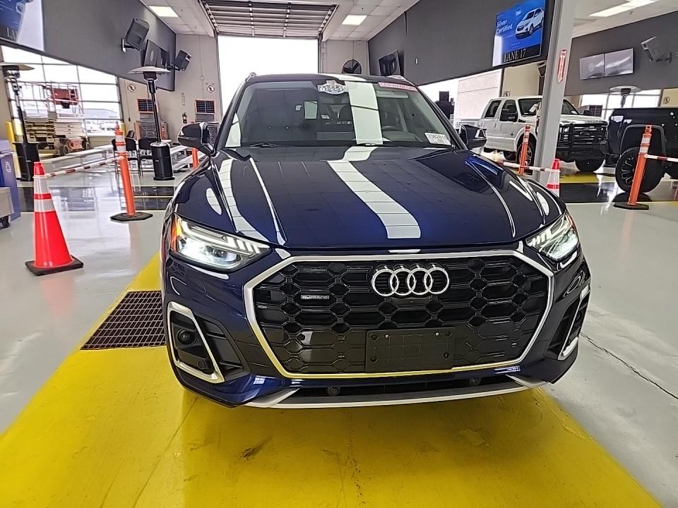2022 Audi Q5 S line Prestige AWD