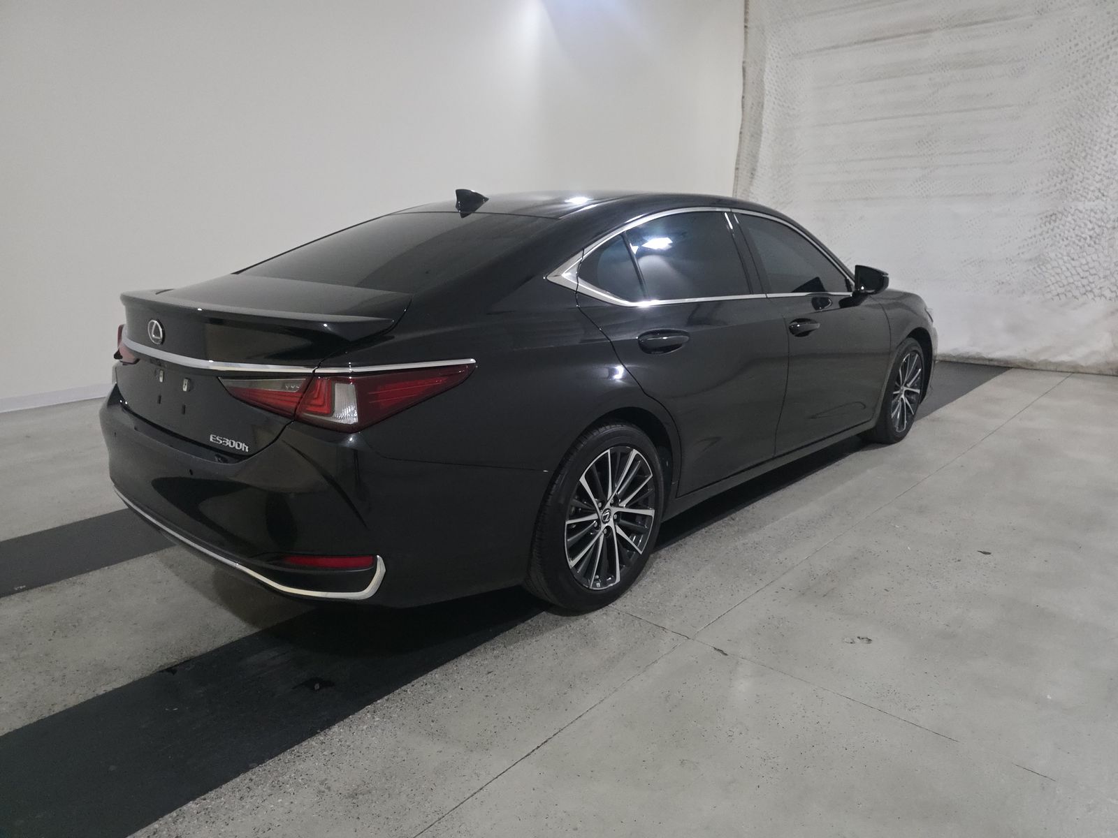 2023 Lexus ES ES 300h FWD