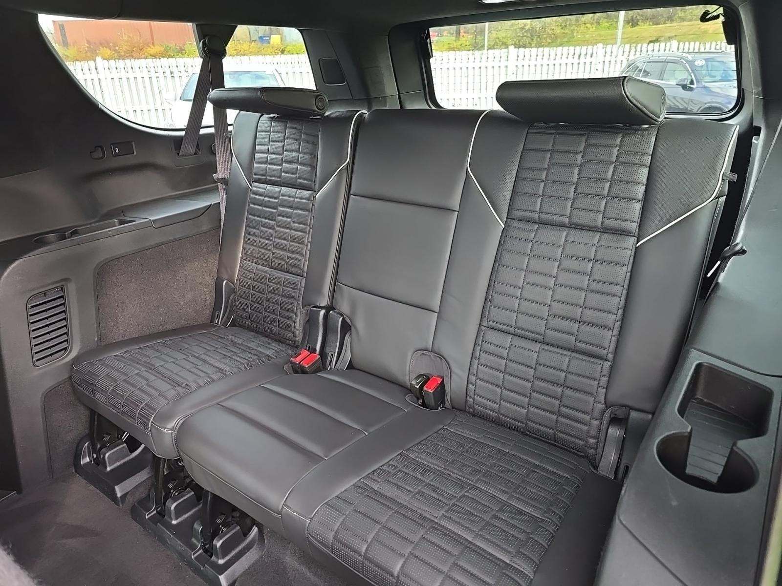 2023 Cadillac Escalade ESV Sport Platinum AWD