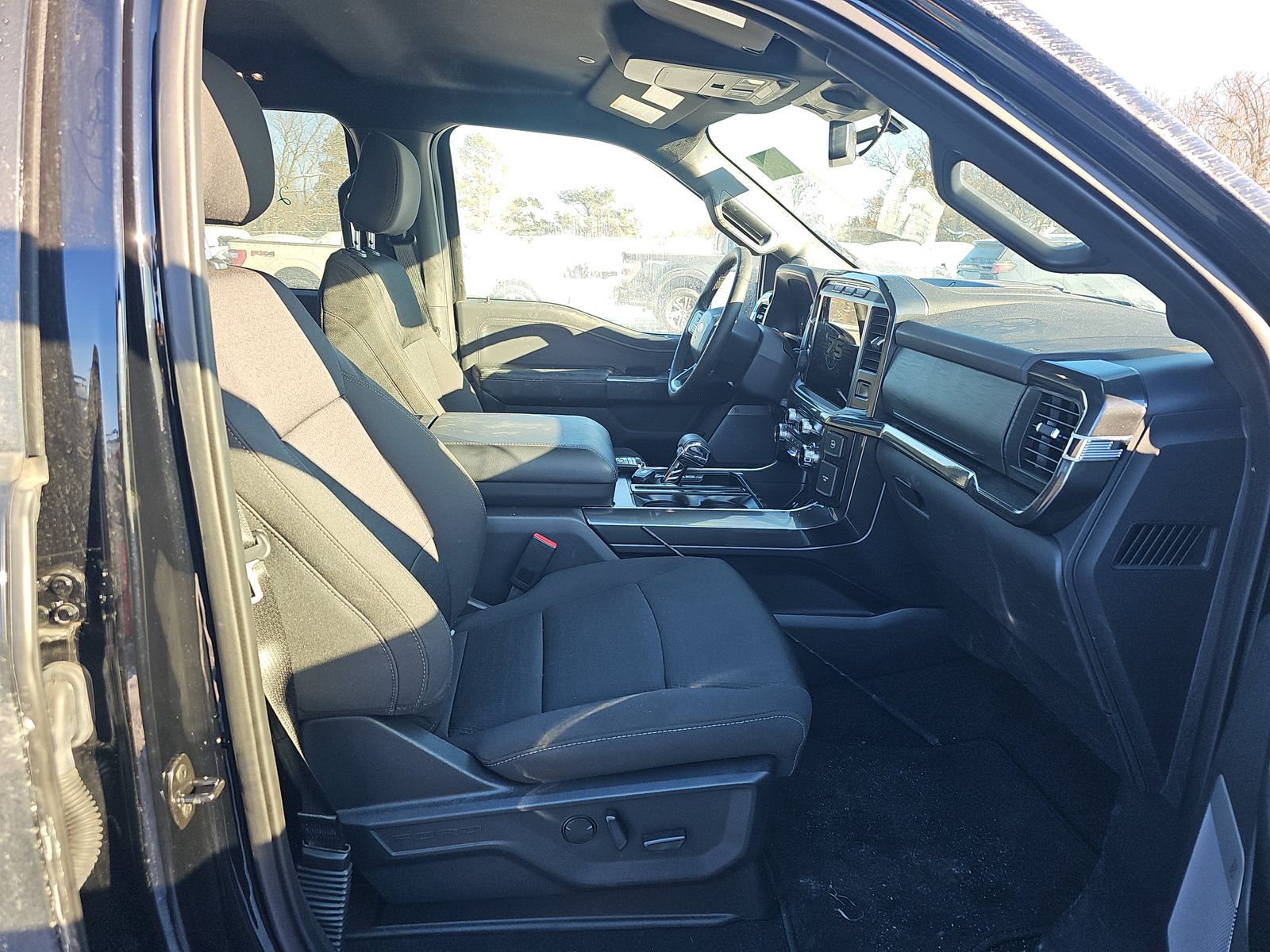 2023 Ford F-150 Hybrid XLT AWD