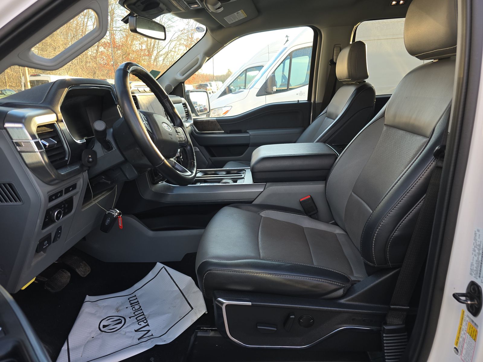 2023 Ford F-150 Lariat AWD