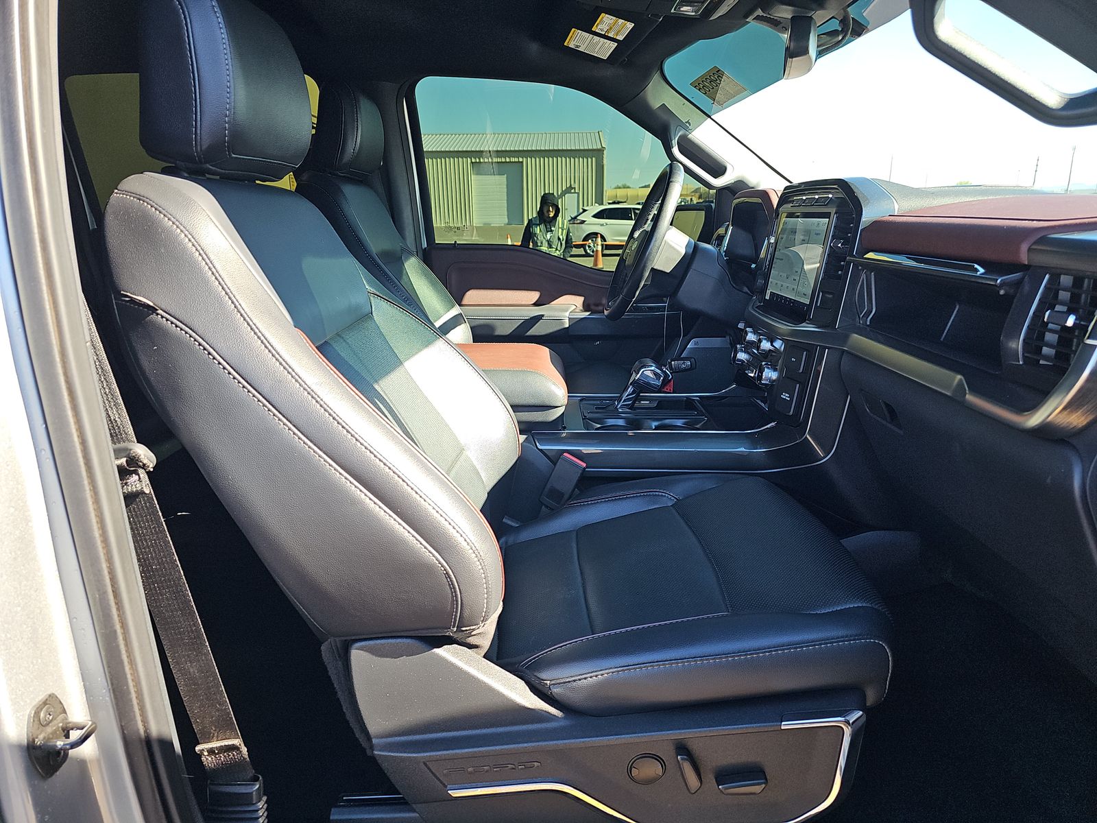 2023 Ford F-150 Lariat AWD