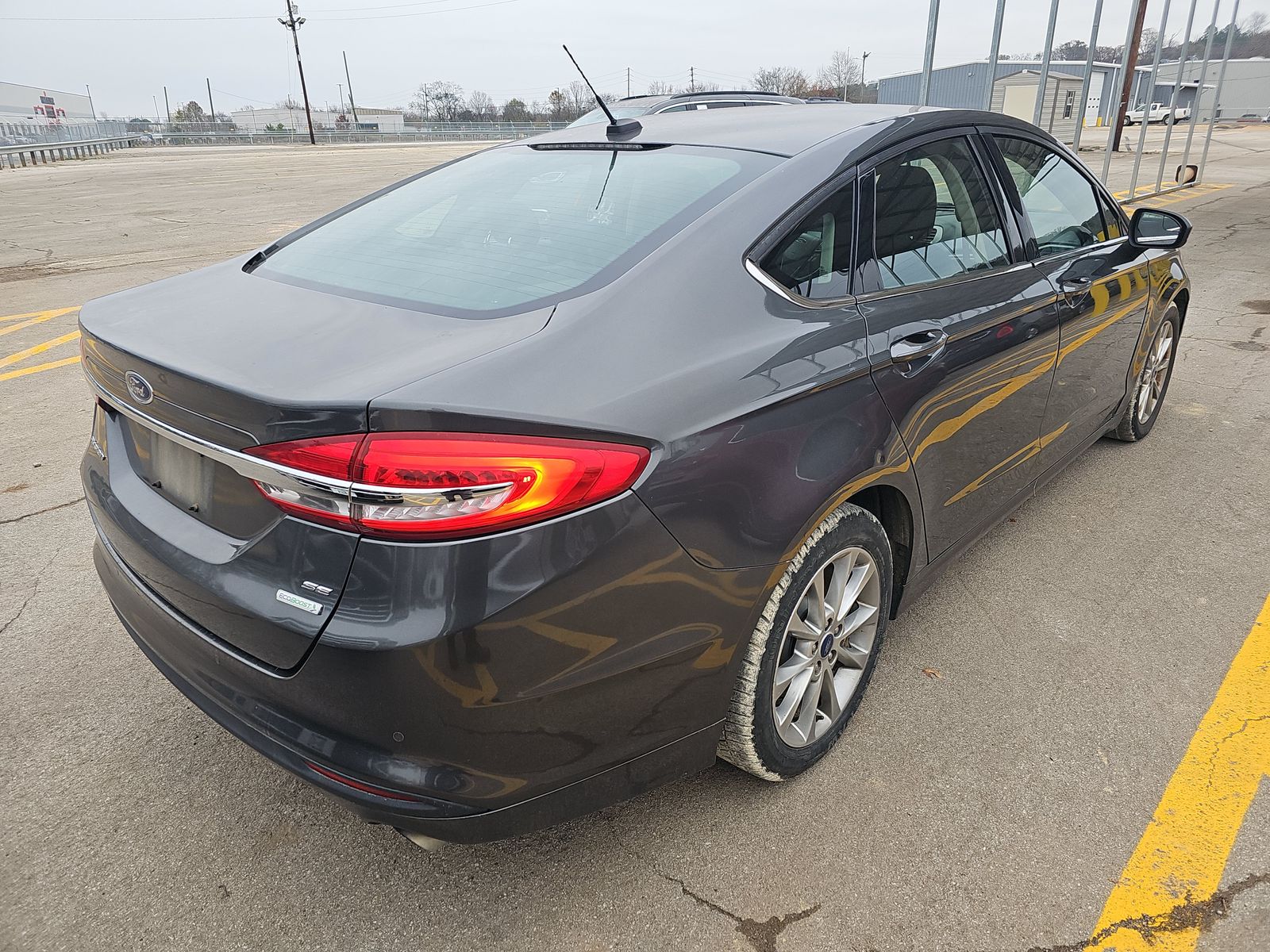 2017 Ford Fusion SE FWD