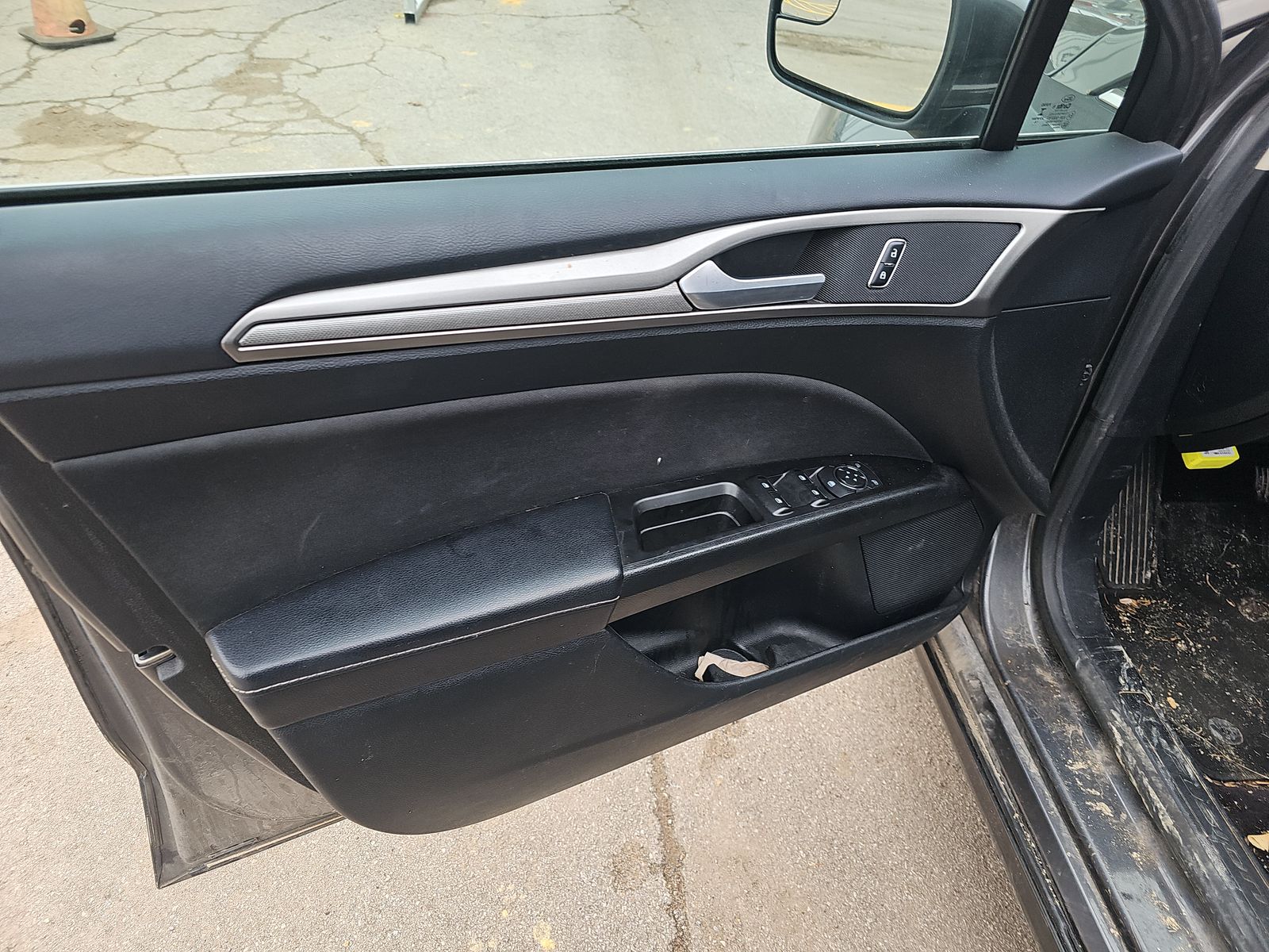 2017 Ford Fusion SE FWD