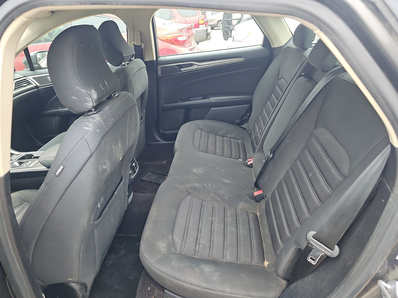 2017 Ford Fusion SE FWD