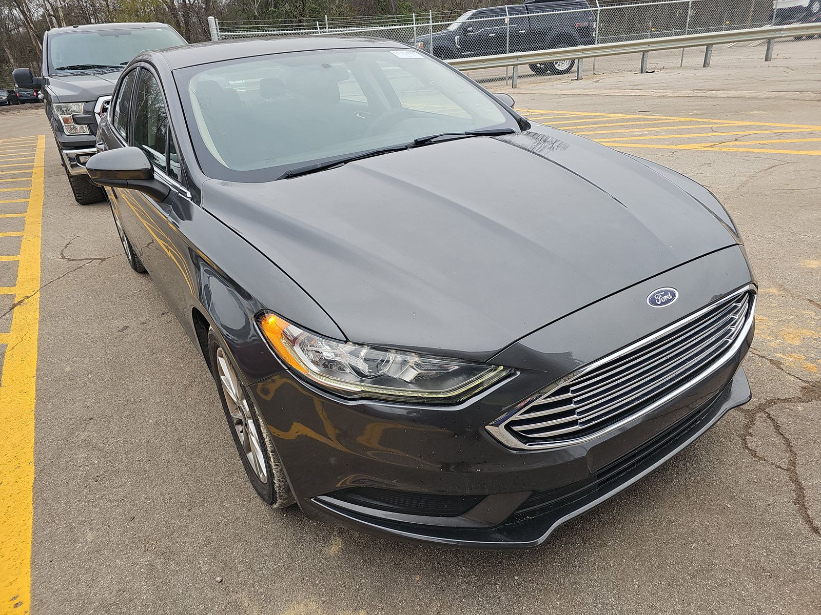 2017 Ford Fusion SE FWD