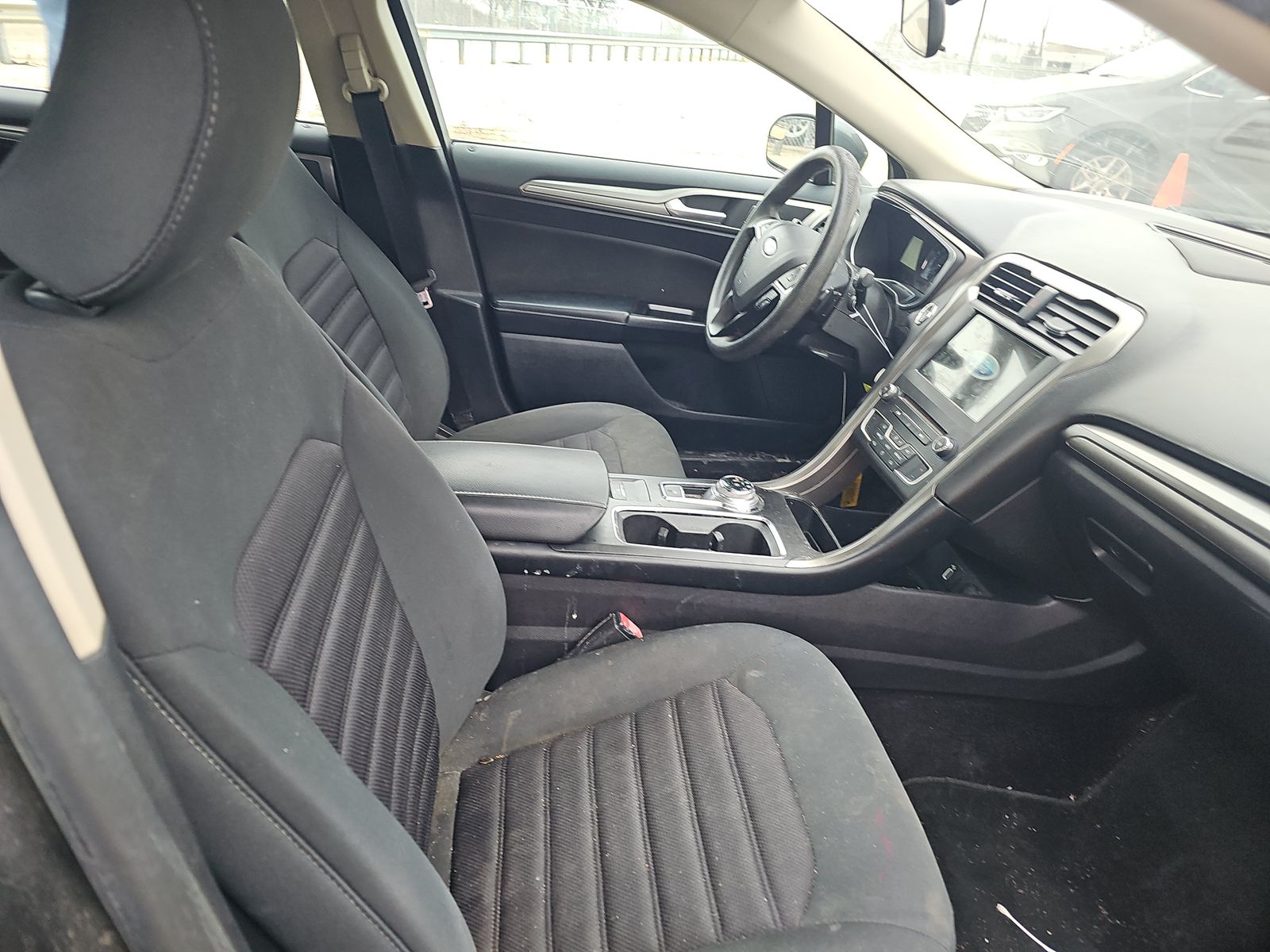 2017 Ford Fusion SE FWD