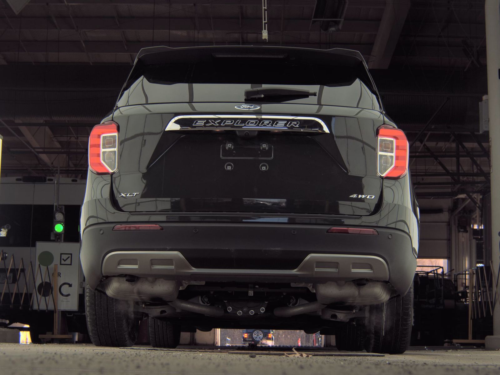 2023 Ford Explorer XLT AWD