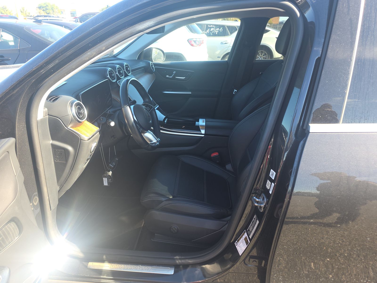 2023 Mercedes-Benz GLC GLC 300 AWD