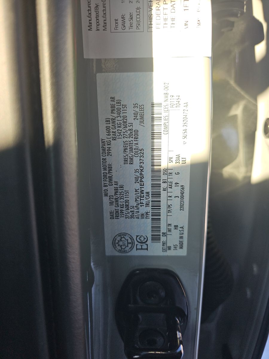 2023 Ford F-150 Lariat AWD