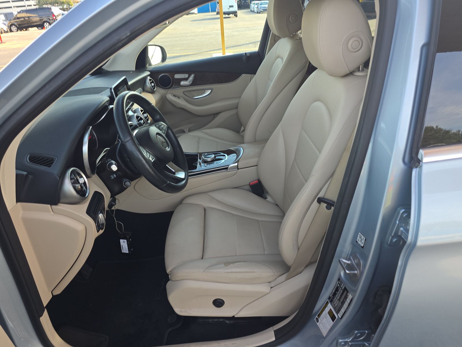 2018 Mercedes-Benz GLC GLC 300 AWD