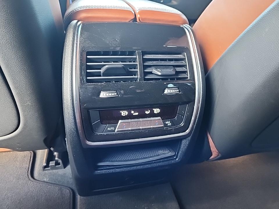 2022 BMW X5 M50i AWD