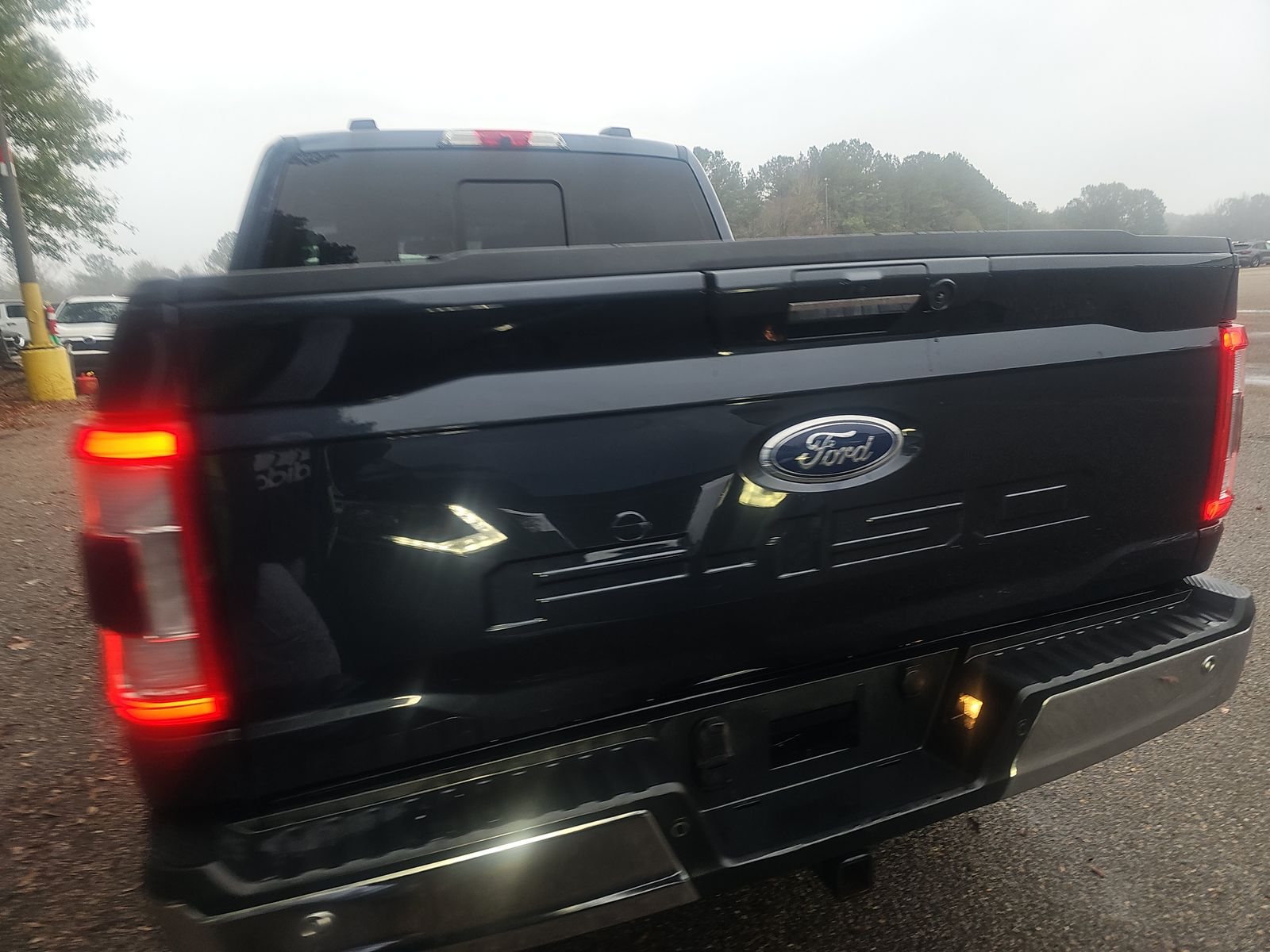 2022 Ford F-150 Hybrid Lariat AWD