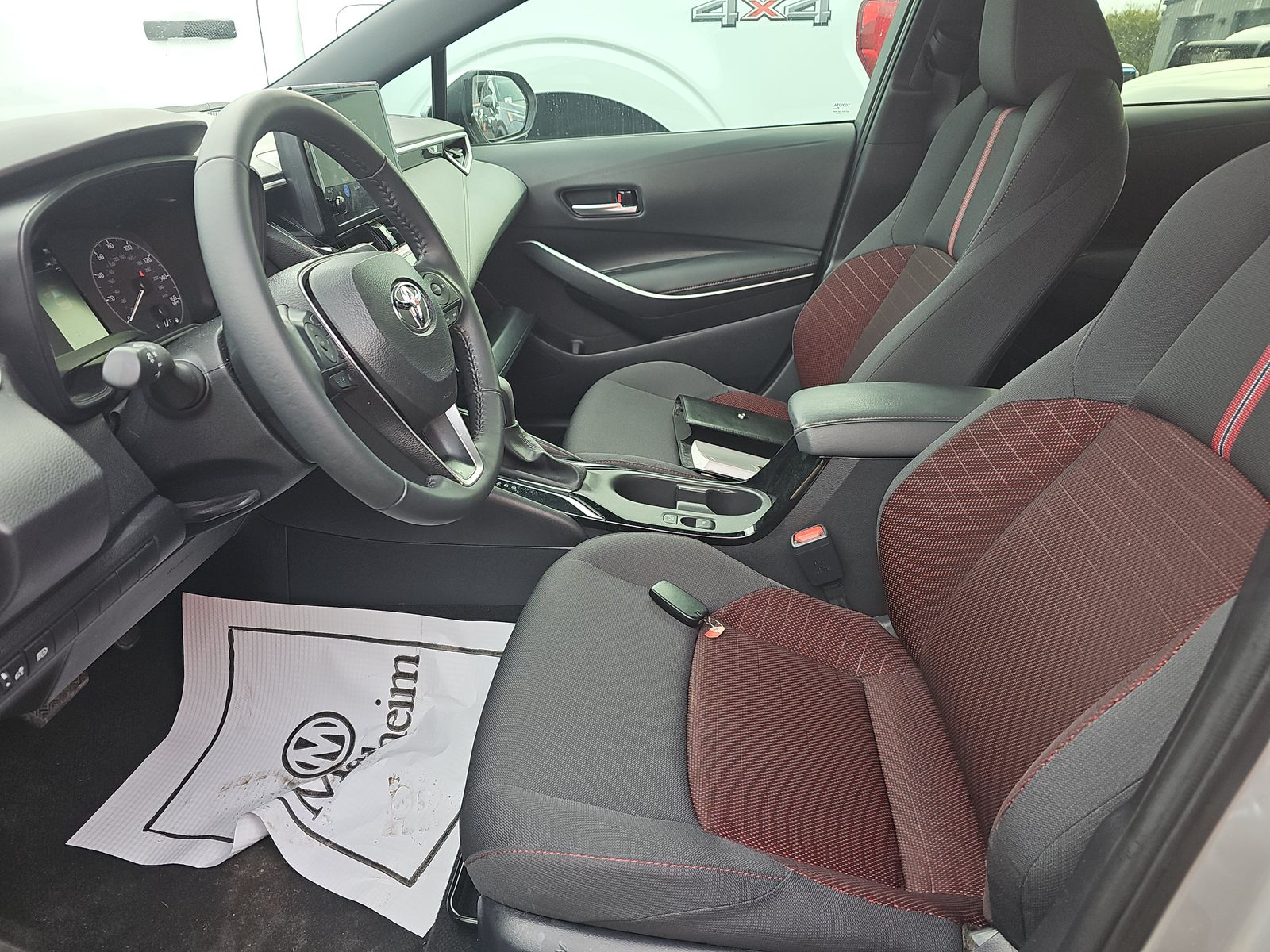 2024 Toyota Corolla SE FWD