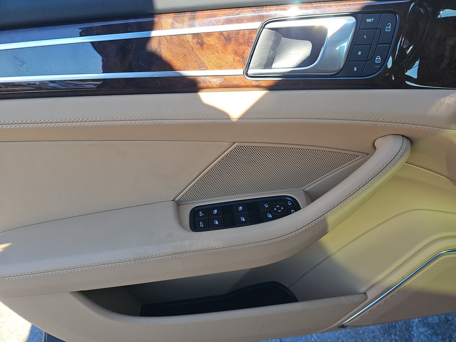 2023 Porsche Panamera GTS AWD