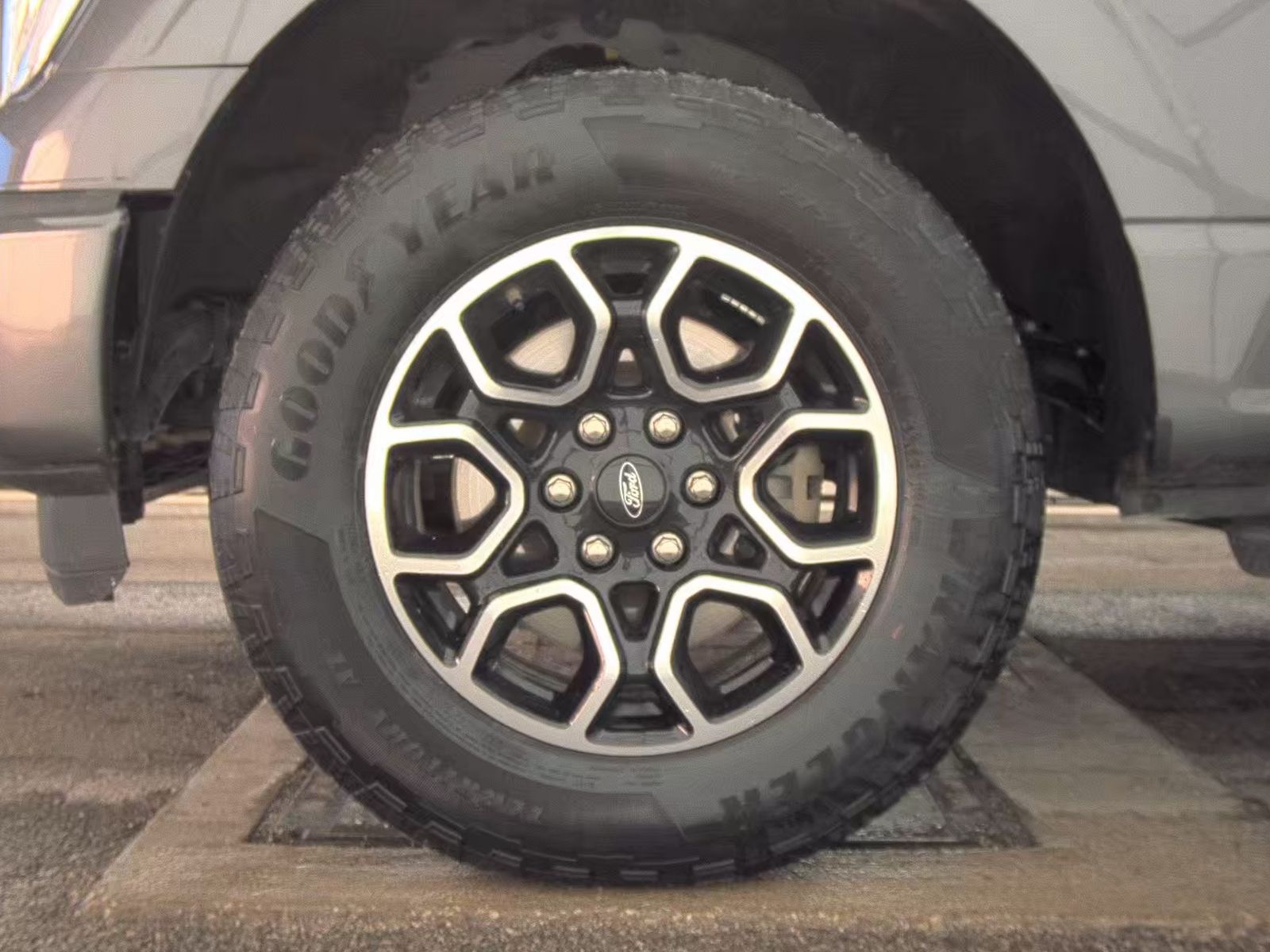 2022 Ford F-150 XLT AWD