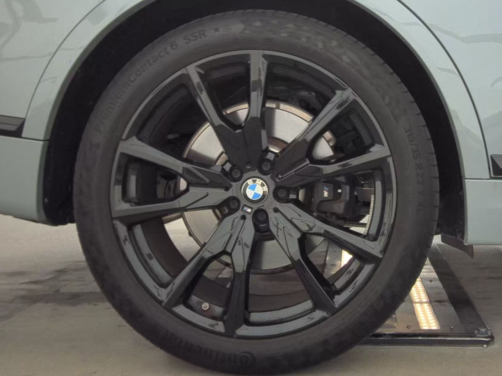 2024 BMW X7 xDrive40i AWD