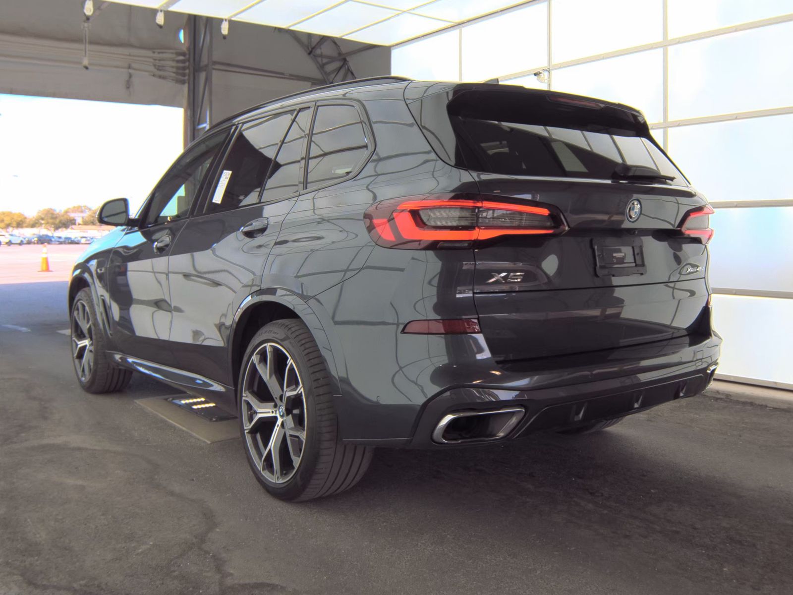 2022 BMW X5 xDrive45e AWD