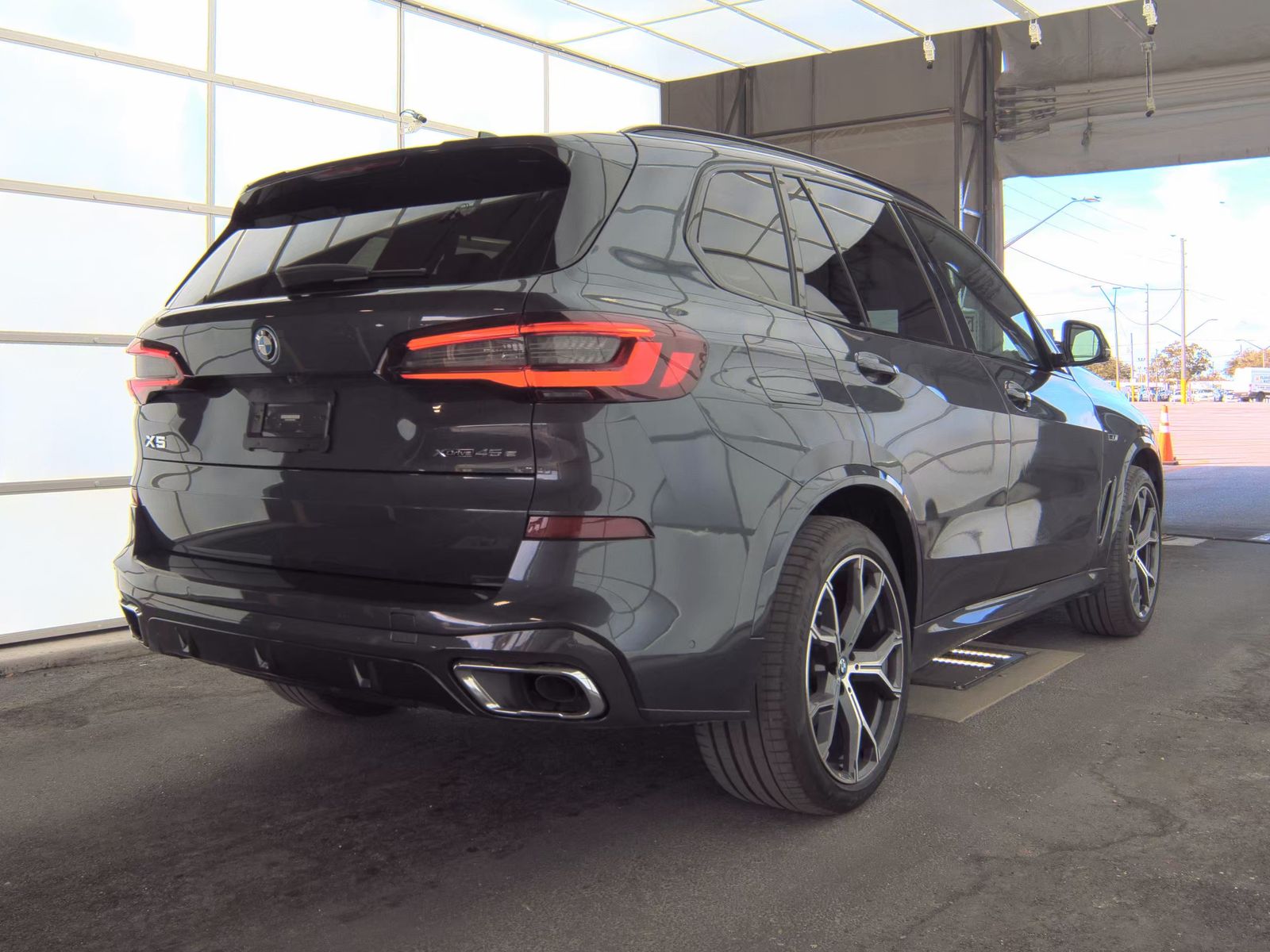 2022 BMW X5 xDrive45e AWD