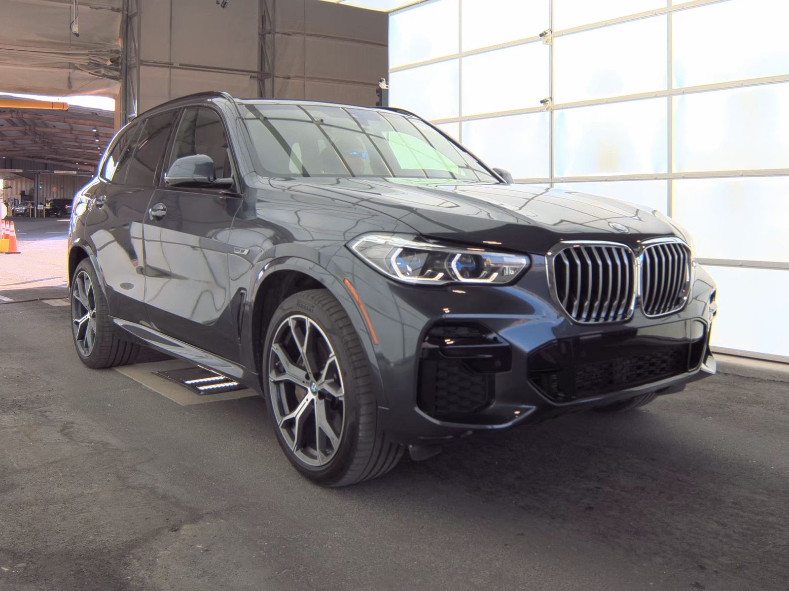 2022 BMW X5 xDrive45e AWD