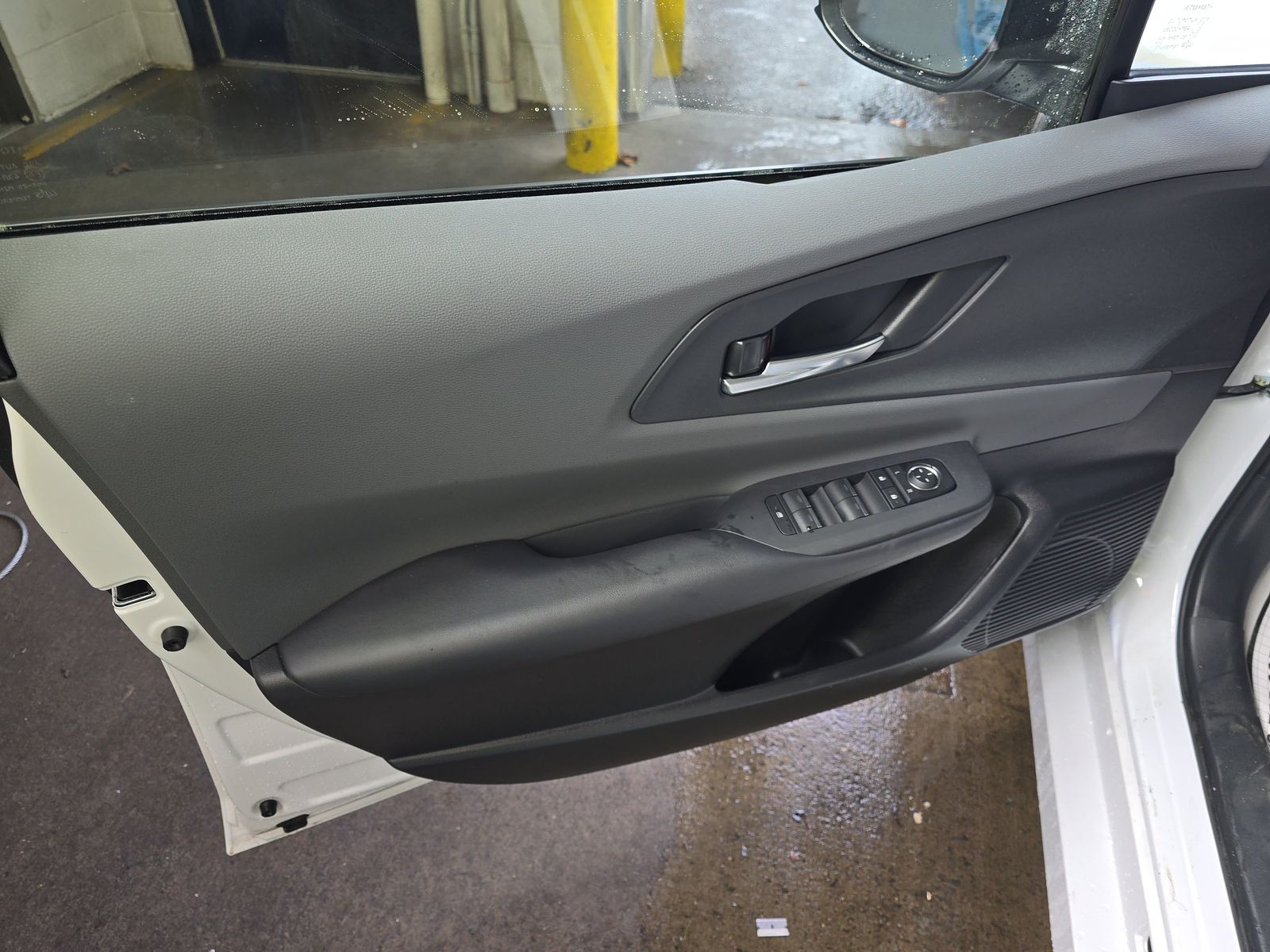 2024 Toyota Prius XLE FWD